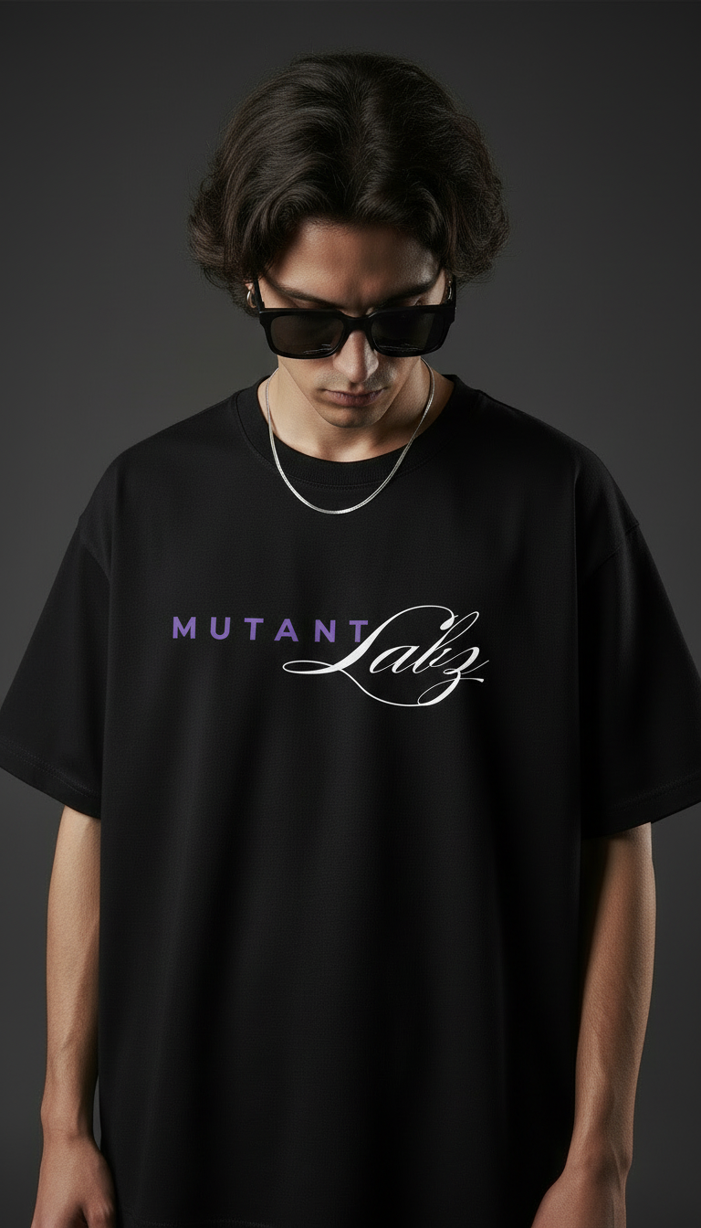 MTL Signature Script Oversize Black T Shirt